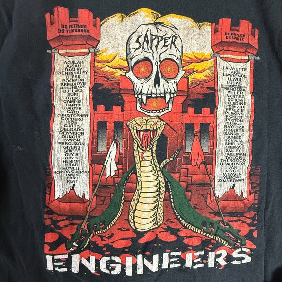 US Army Sapper Engineers Diamondbacks Skull Snake Graphic LS Tee Black M Gildan - Picture 3 of 8